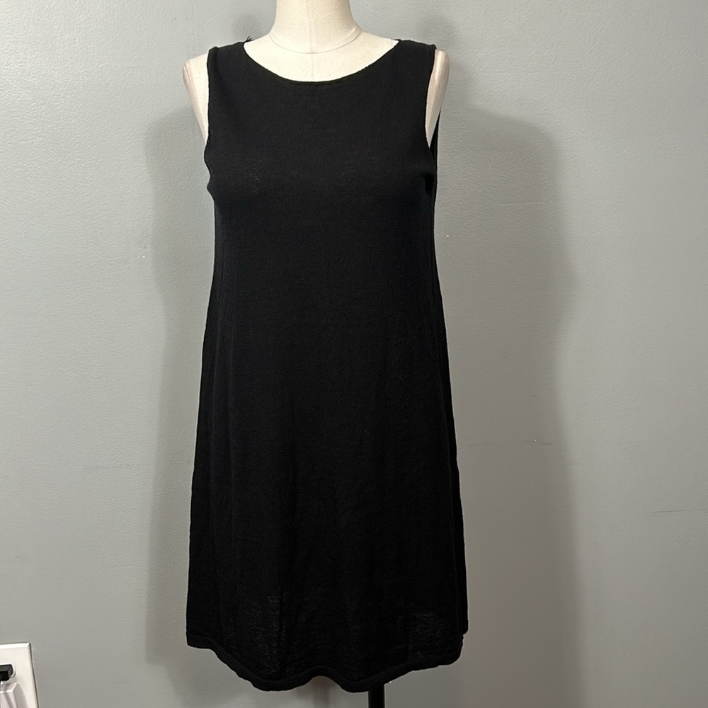 Eileen Fisher Black Italian Wool Yarn Sleeveless Midi Crew Neck Dress size M